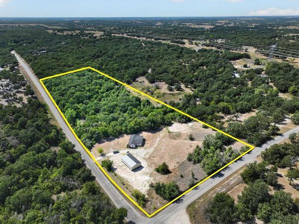 130 R & R Drive , Springtown, TX 76082