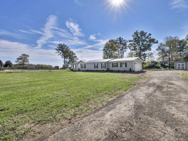 10465 Bean Road, Mechanicsburg, OH 43044 Photo 2