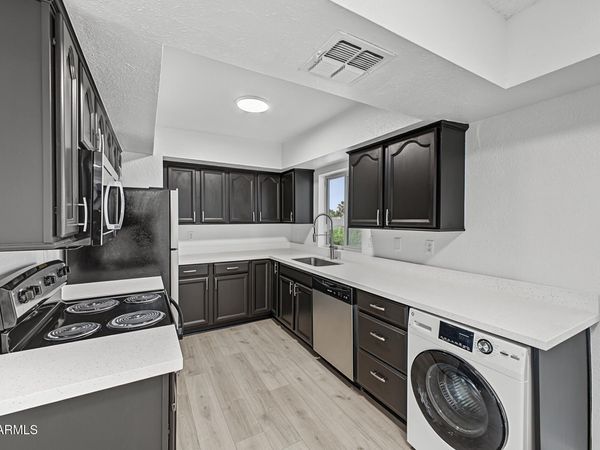 4444 E PARADISE VILLAGE Parkway, Unit 217, Phoenix, AZ 85032