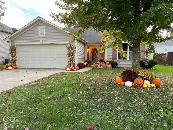 10797 Muddy River Road, Indianapolis, IN 46234