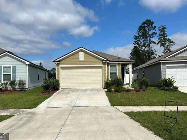 2672 Oak Stream Drive, Green Cove Springs, FL 32043