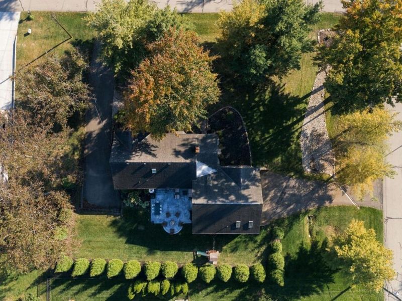 7908 Wild Orchard Lane, Montgomery, OH 45242 Photo 3
