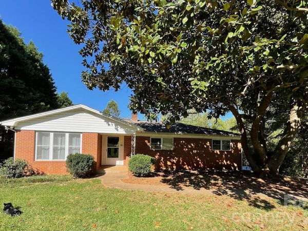 110 Poteat Drive, Morganton, NC 28655