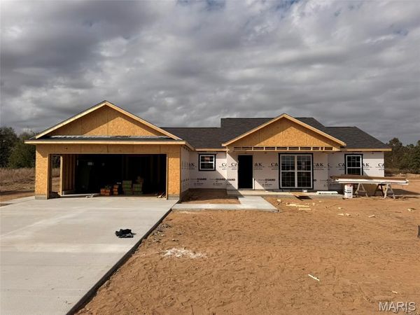 8 Perry Drive , Benton, MO 63736