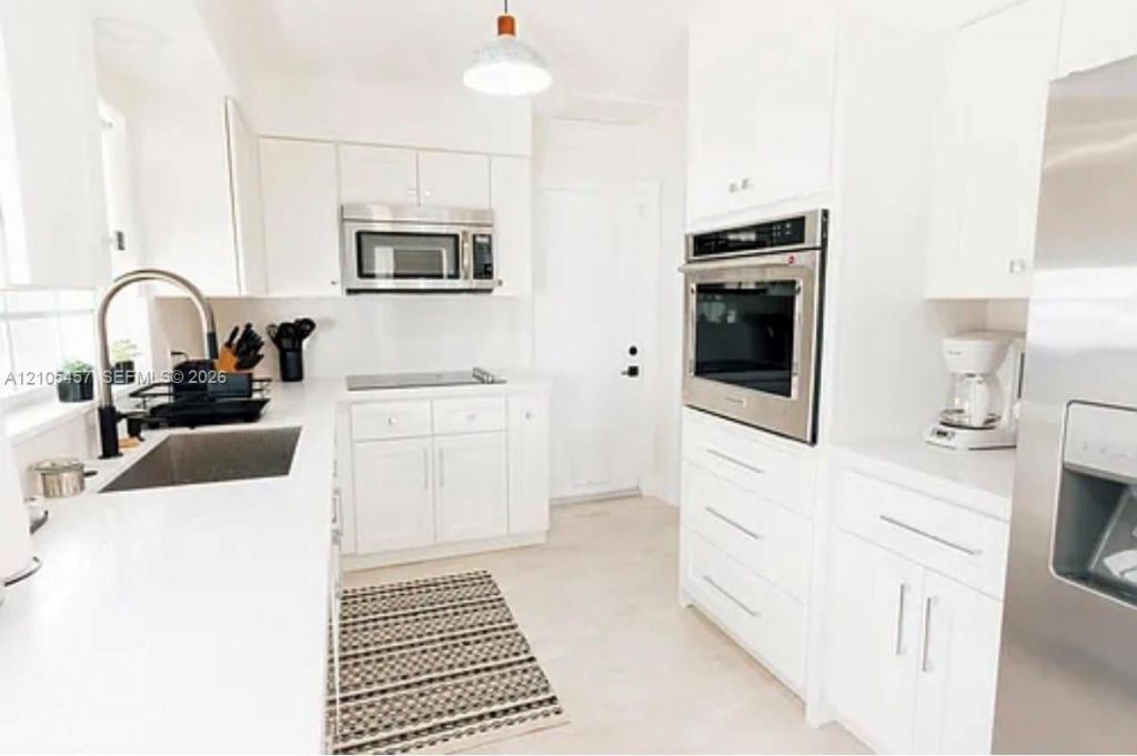 1083 SW 25th Ave , Boynton Beach, FL 33426 Photo
