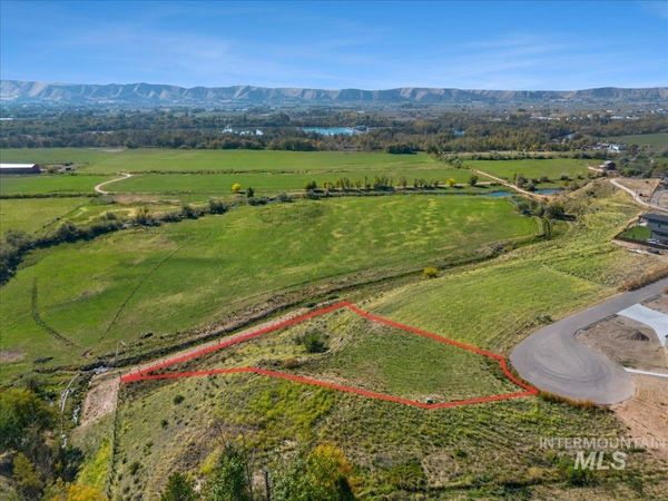 1955 Moonlight Lane, Emmett, ID 83617