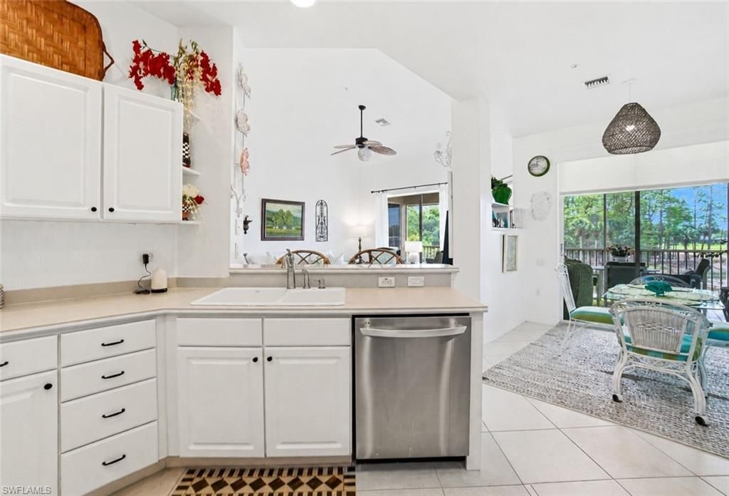 8430 Radcliffe Ter , Unit 202, Naples, FL 34120 Photo