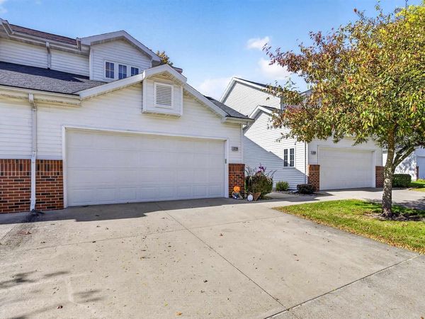 3129 N MISTWOOD LANE, Appleton, WI 54914