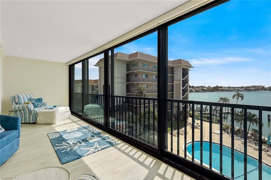 222 Harbour Dr , Unit 407, Naples, FL 34103 Photo