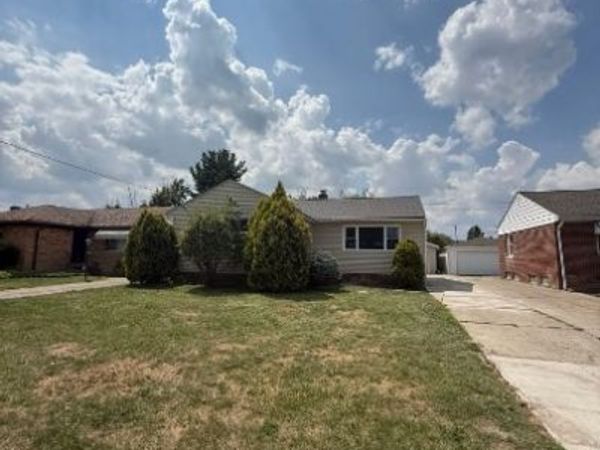 4188 E 187th Street , Cleveland, OH 44122