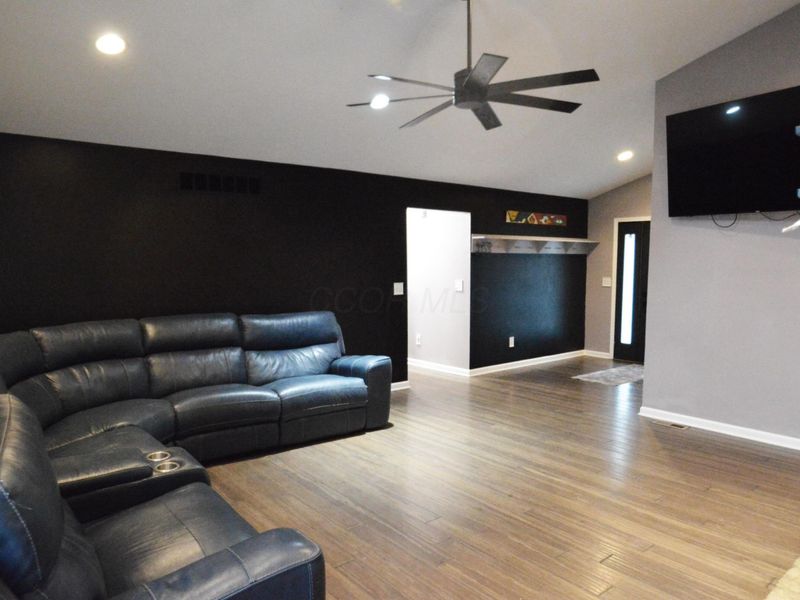 3115 Custer Drive, London, OH 43140 Photo 10
