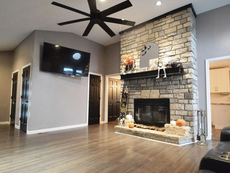 3115 Custer Drive, London, OH 43140 Photo 7