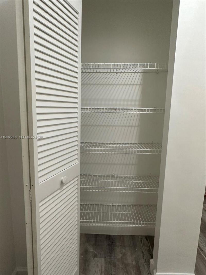 3694 NW 95th Ter , Unit 8M, Sunrise, FL 33351 Photo