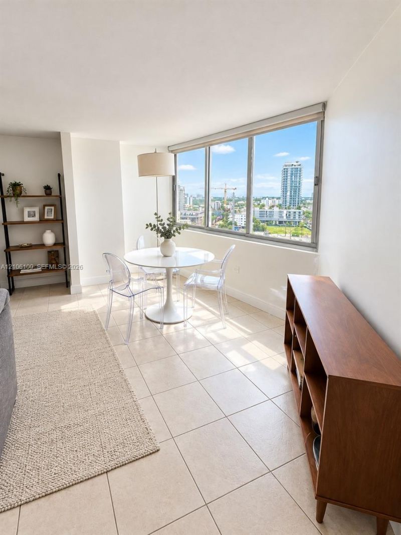 7135 Collins Ave, Unit 1221, Miami Beach, FL 33141 Photo