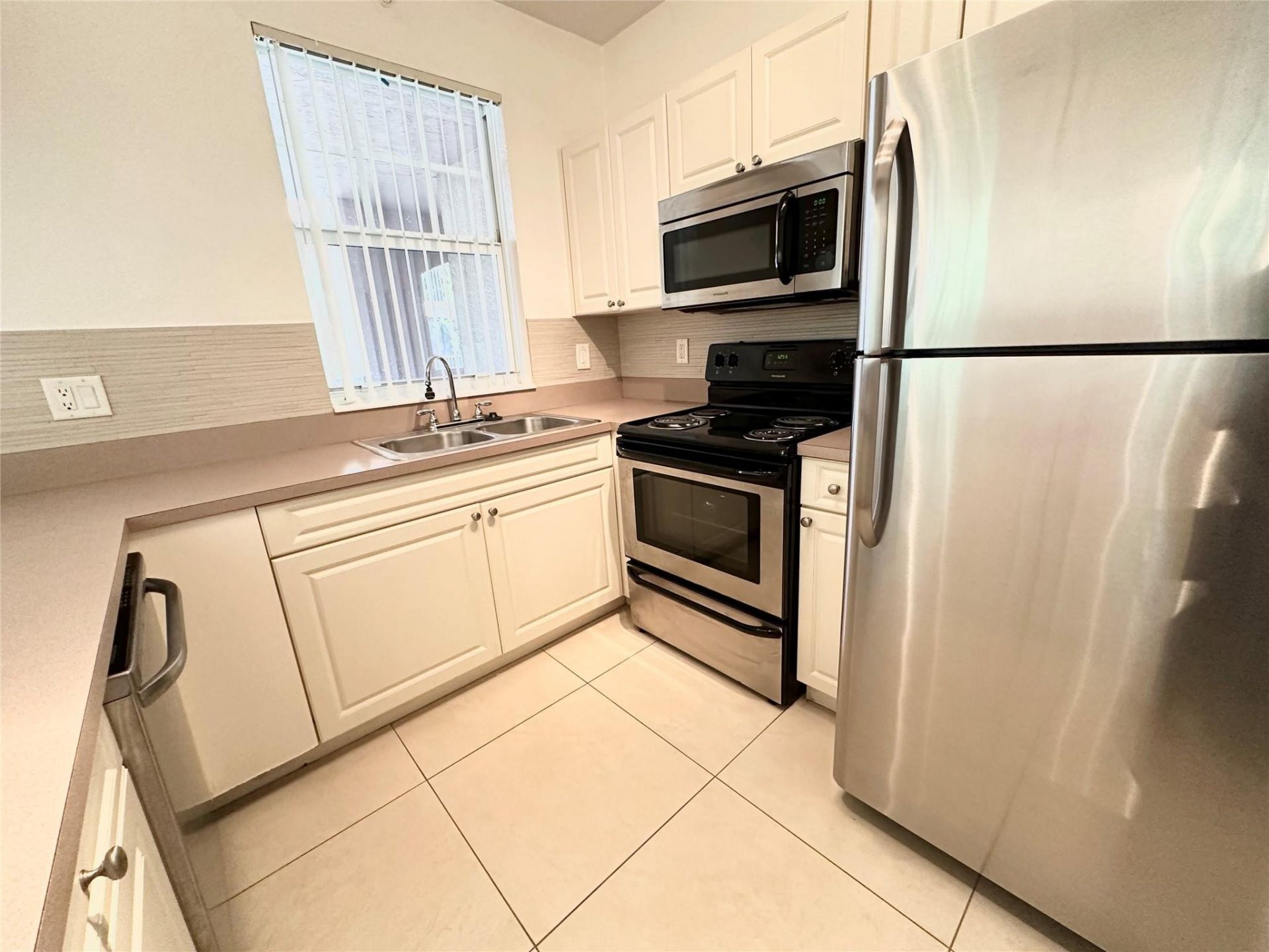 6778 W Sample Road, Unit 6778, Coral Springs, FL 33067 Photo