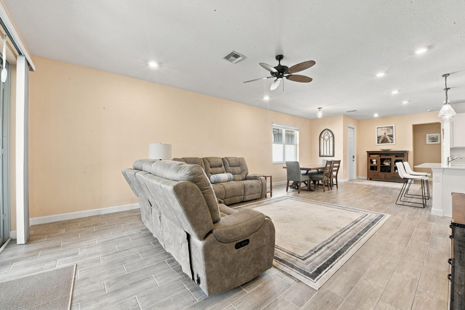 1961 SE Crosswood Way, Port Saint Lucie, FL 34984 Photo