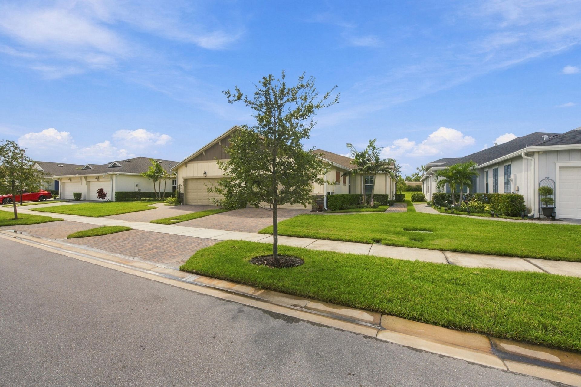 1961 SE Crosswood Way, Port Saint Lucie, FL 34984 Photo