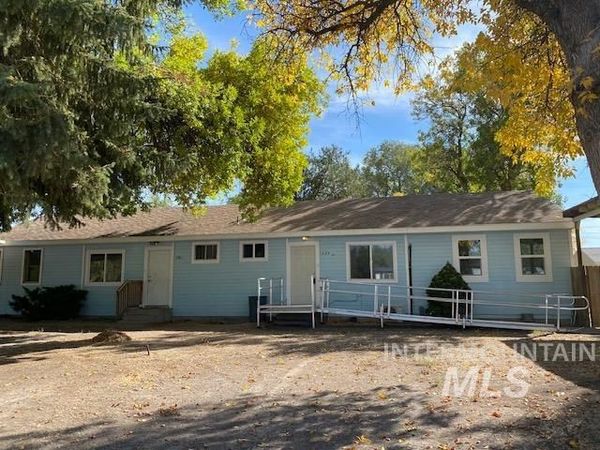 1025-1035 E 9th S, Mountain Home, ID 83647