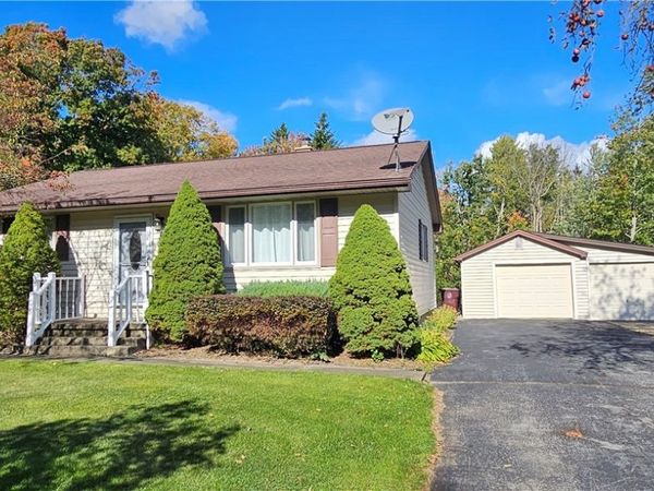 2232 Derby Road , Eden, NY 14057