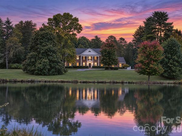 2715 Brevard Road, Hendersonville, NC 28791