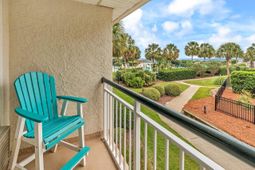 601 Retreat Beach Circle  photo 4