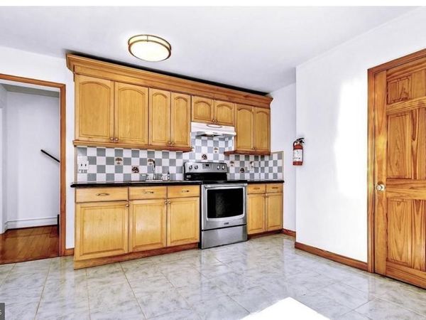 117 S PAVILION AVENUE, RIVERSIDE, NJ 08075