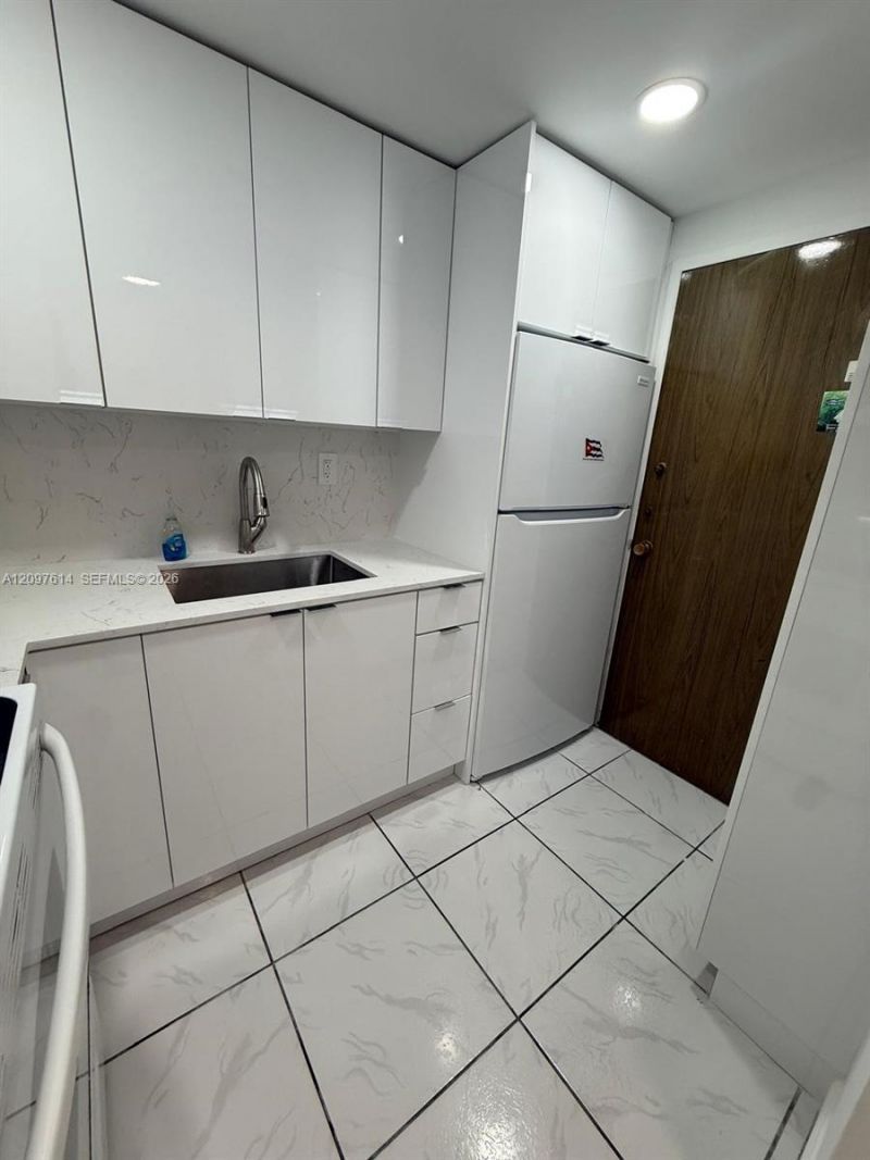 2899 Collins Ave , Unit 1738, Miami Beach, FL 33140 Photo