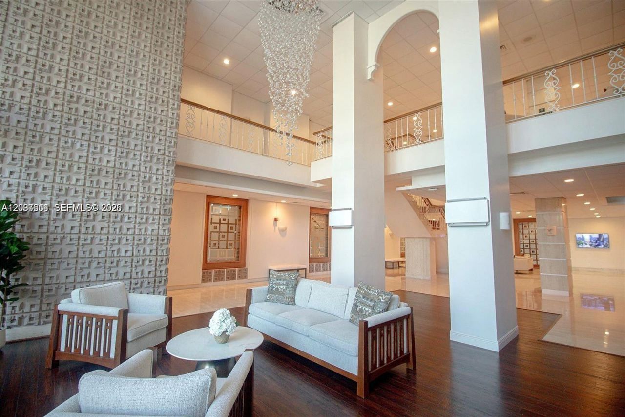 2899 Collins Ave , Unit 1738, Miami Beach, FL 33140 Photo