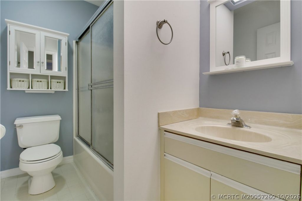 1200 SE Parkview Place Se, Unit F6, Stuart, FL 34994 Photo