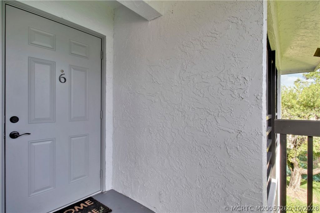 1200 SE Parkview Place Se, Unit F6, Stuart, FL 34994 Photo