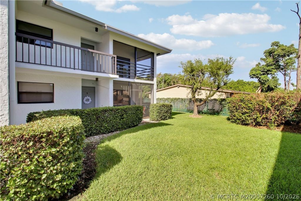 1200 SE Parkview Place Se, Unit F6, Stuart, FL 34994 Photo