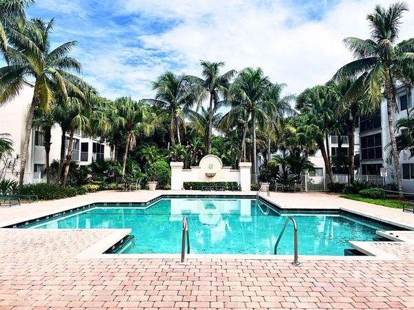 5686 ROCK ISLAND Road, Unit 124, Tamarac, FL 33319