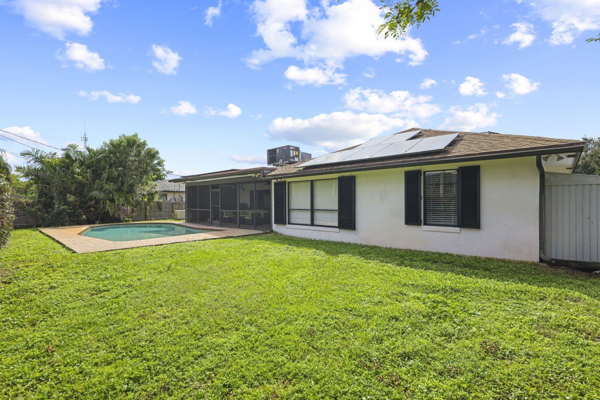 80 W Rubber Tree Drive, Lake Worth, FL 33467 Photo