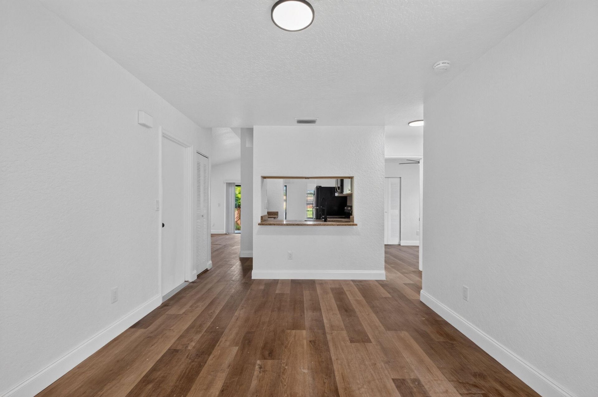 1323 Summit Run Circle, West Palm Beach, FL 33415 Photo