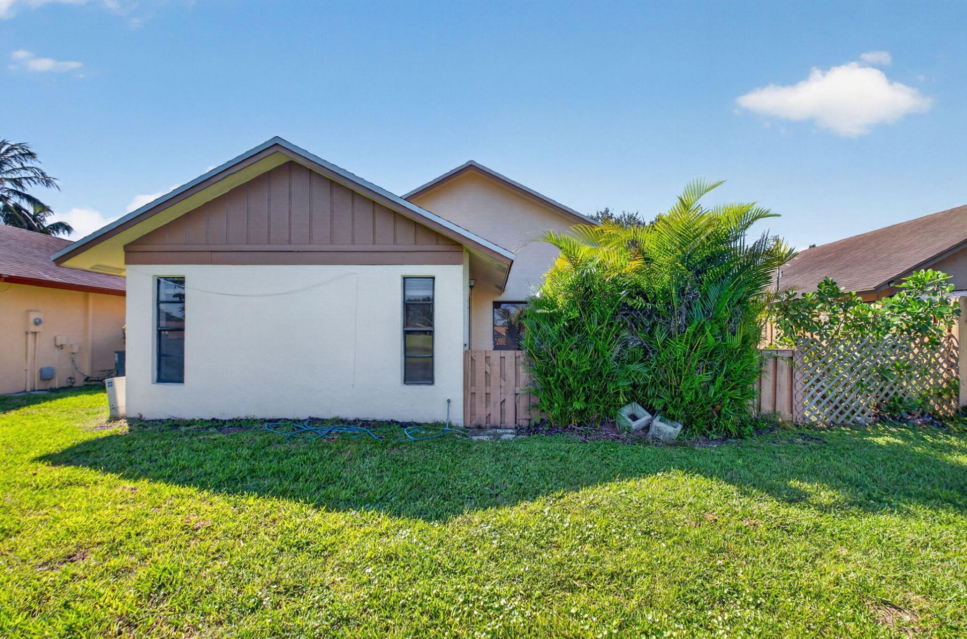 1323 Summit Run Circle, West Palm Beach, FL 33415 Photo