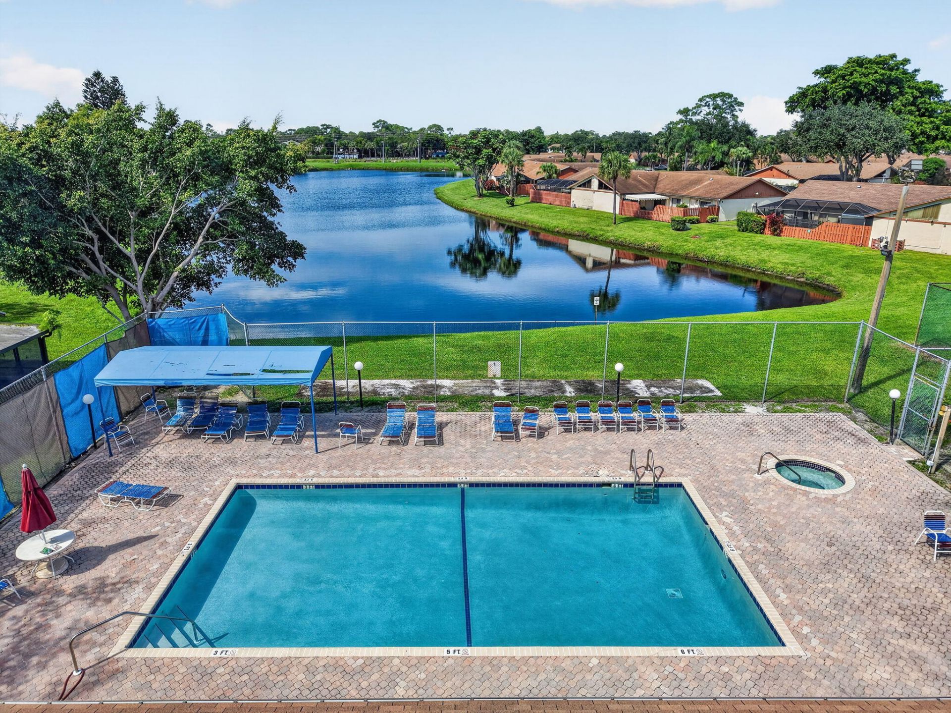 1323 Summit Run Circle, West Palm Beach, FL 33415 Photo