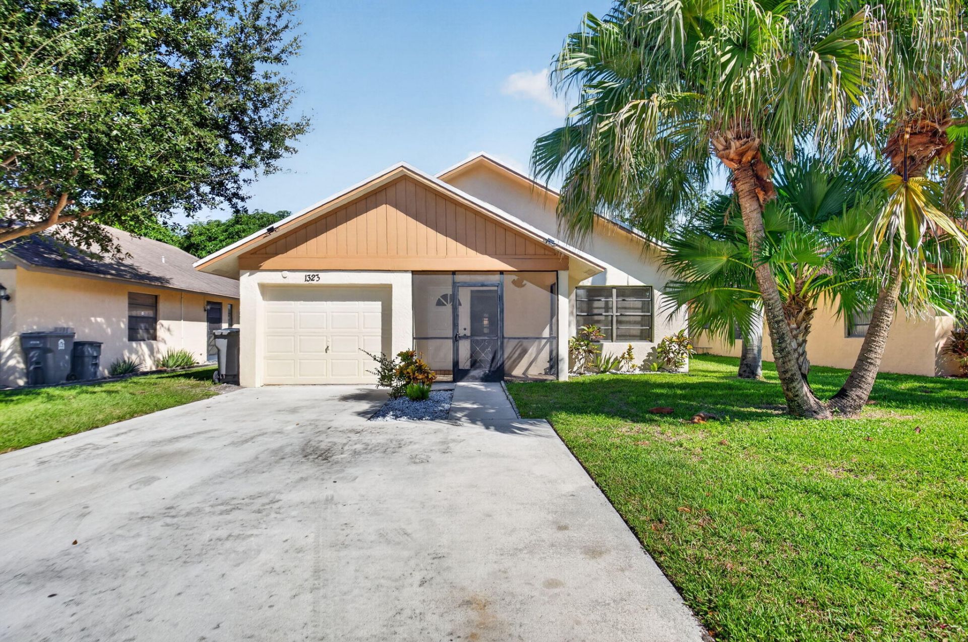 1323 Summit Run Circle, West Palm Beach, FL 33415 Photo