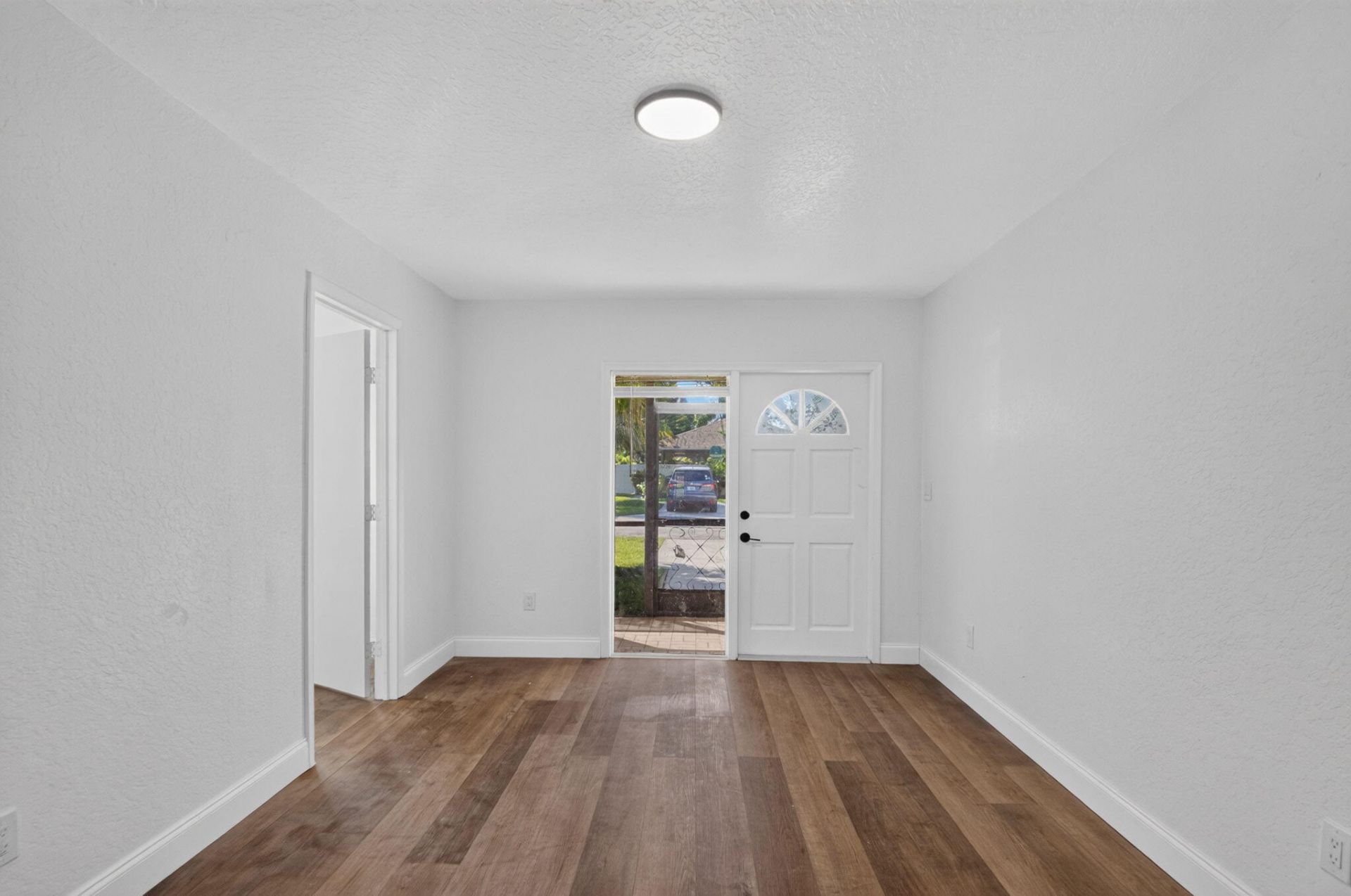 1323 Summit Run Circle, West Palm Beach, FL 33415 Photo