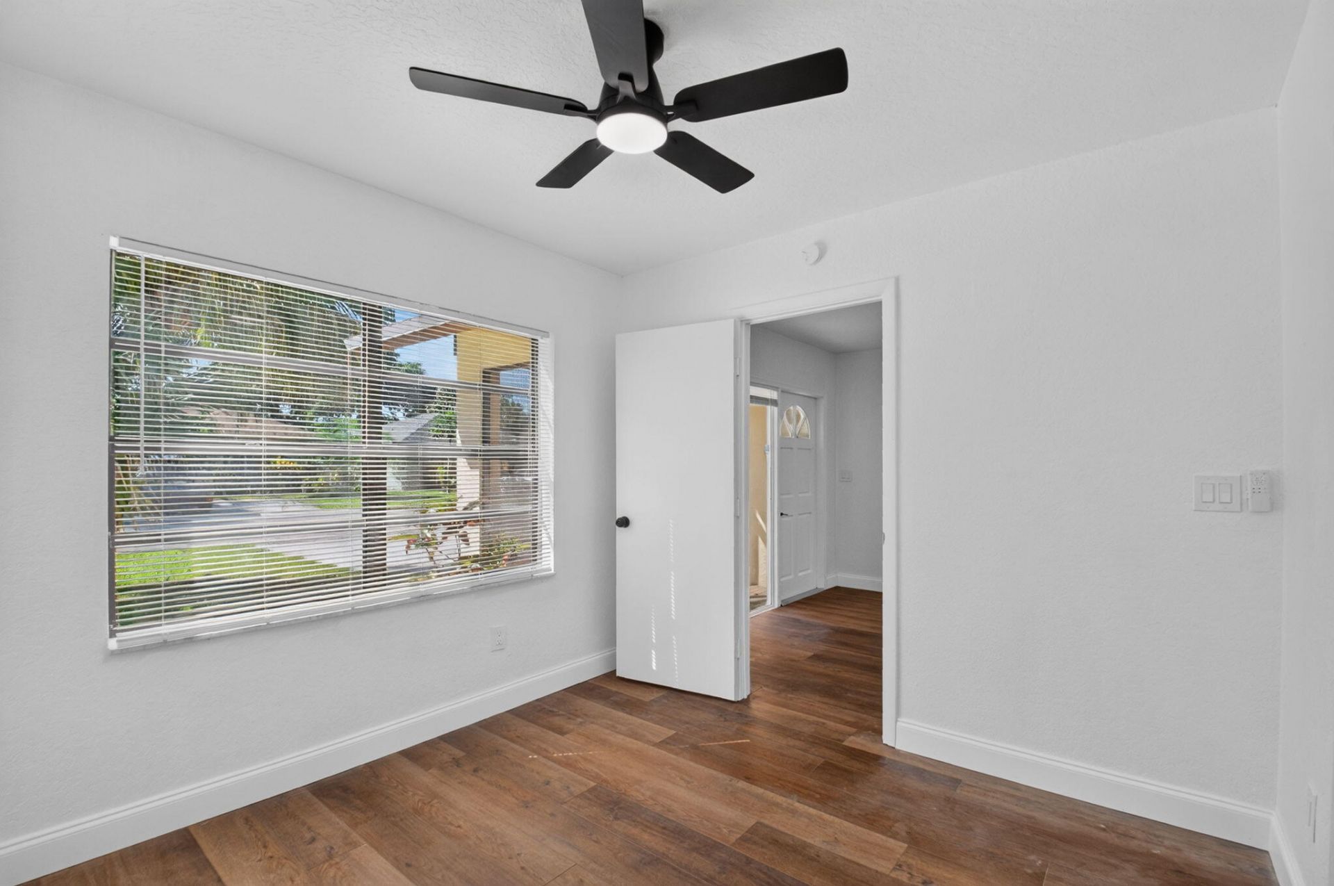 1323 Summit Run Circle, West Palm Beach, FL 33415 Photo