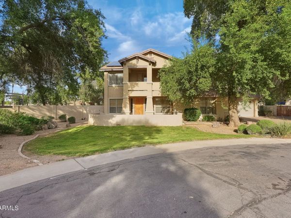 2916 E CHERRYWOOD Place, Chandler, AZ 85249