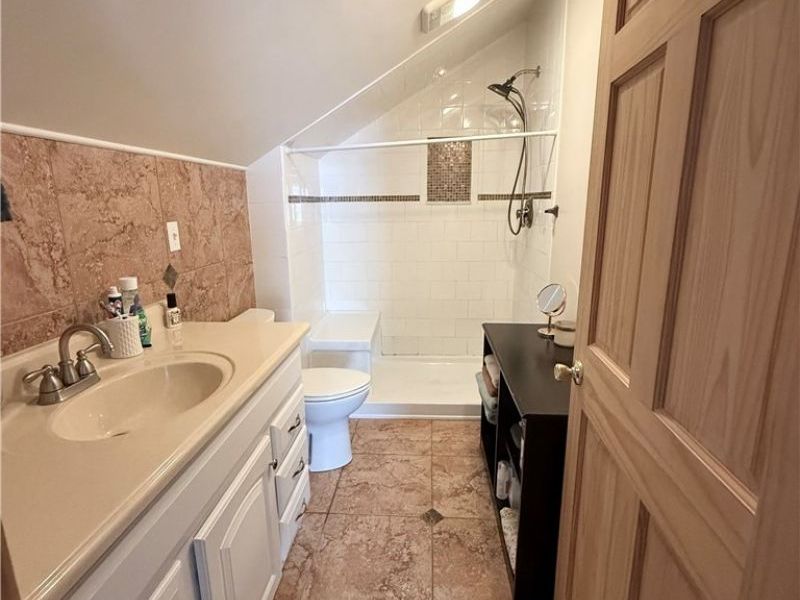 2308 Schell Avenue, Cleveland, OH 44109 Photo 36