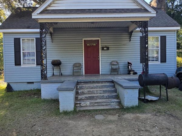 125 Milford St., Tupelo, MS 38801