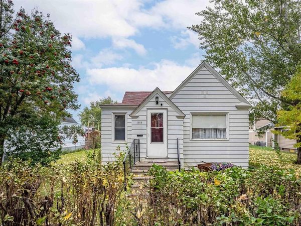 1909 Wisconsin Ave, Superior, WI 54880