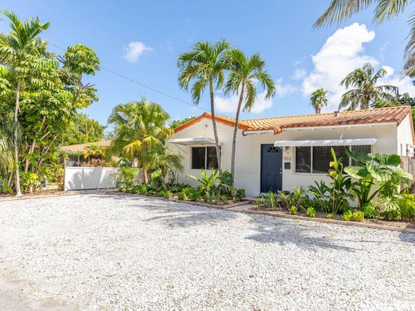 1134 NE 16th Terrace, Fort Lauderdale, FL 33304
