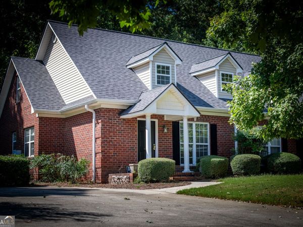 1021 Dash Drive, Bogart, GA 30622