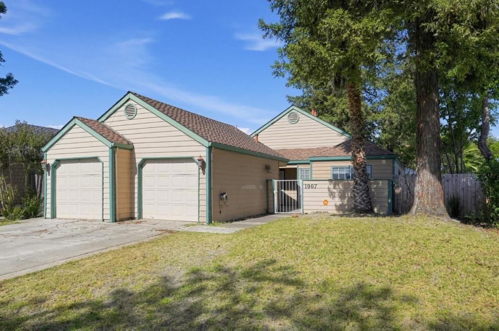 1907 Pontelli Court, Stockton, CA 95207 Main Photo