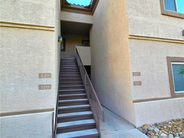 8725 W Flamingo Road , Unit 221, Las Vegas, NV 89147