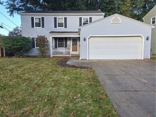 1083 Hillrock Drive , South Euclid, OH 44121