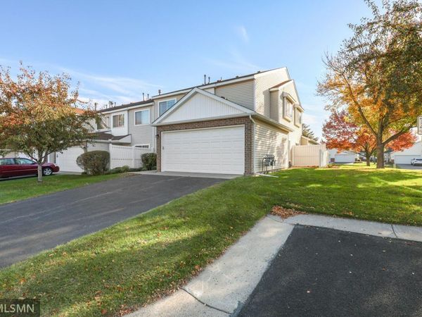 15718 Lower Fjord Way, Apple Valley, MN 55124