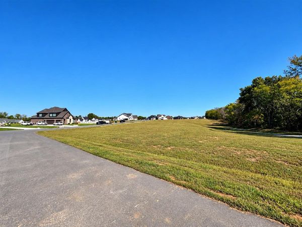 9254 Hermitage Lane , Bowling Green, KY 42101